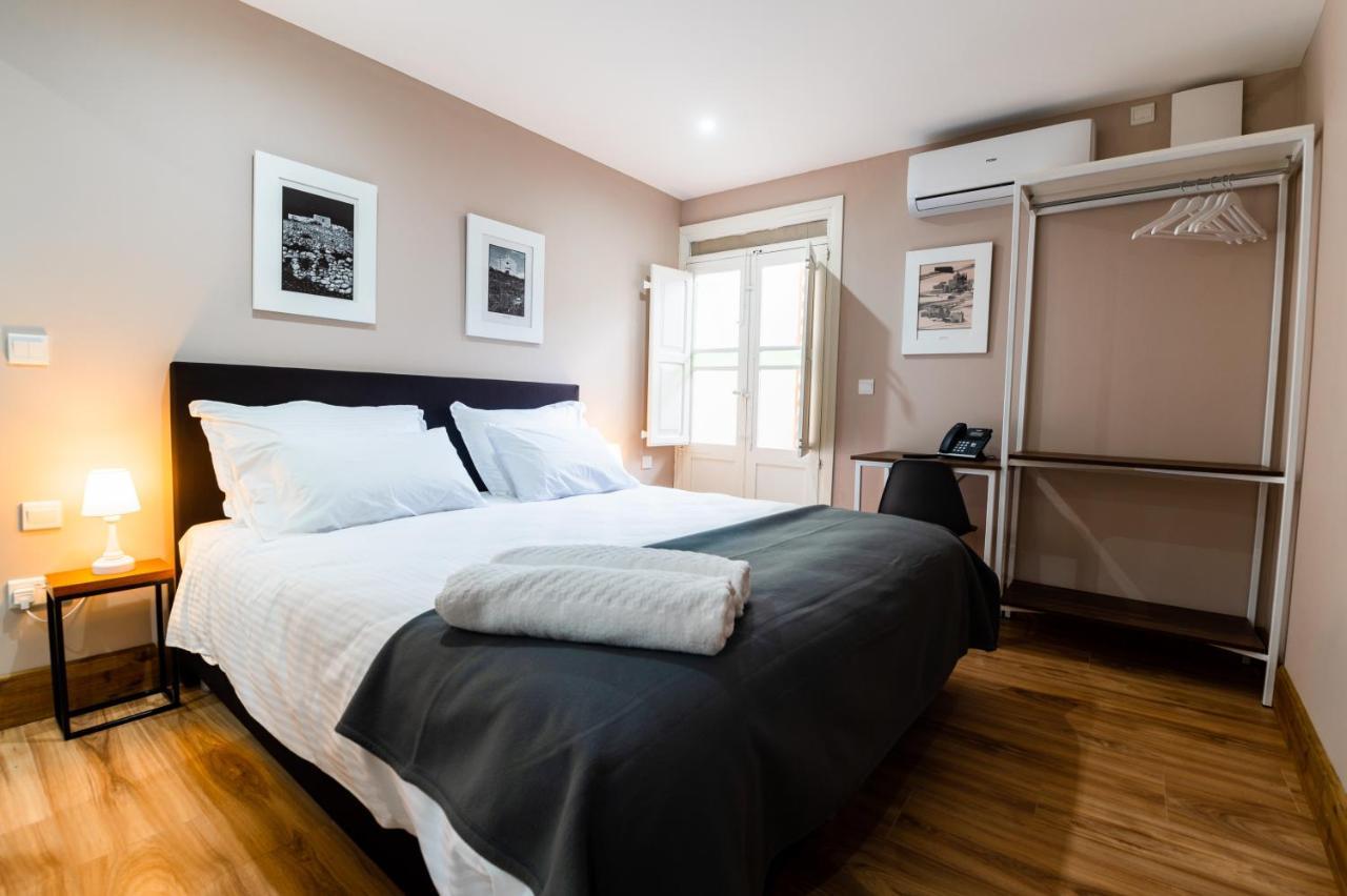 Monreal Boutique Townhouse - R024Rm3 Hotel Paola Ngoại thất bức ảnh