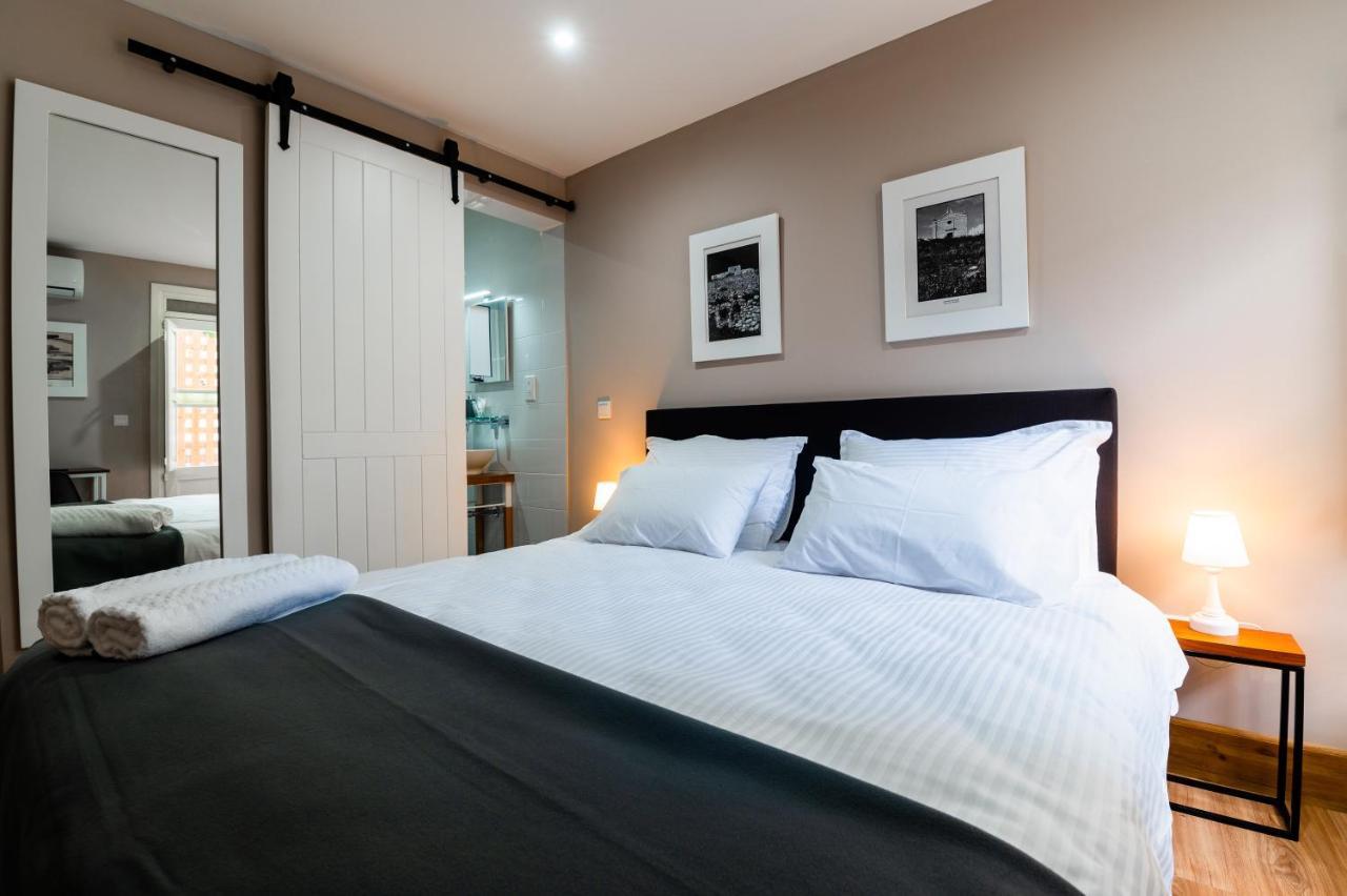 Monreal Boutique Townhouse - R024Rm3 Hotel Paola Ngoại thất bức ảnh